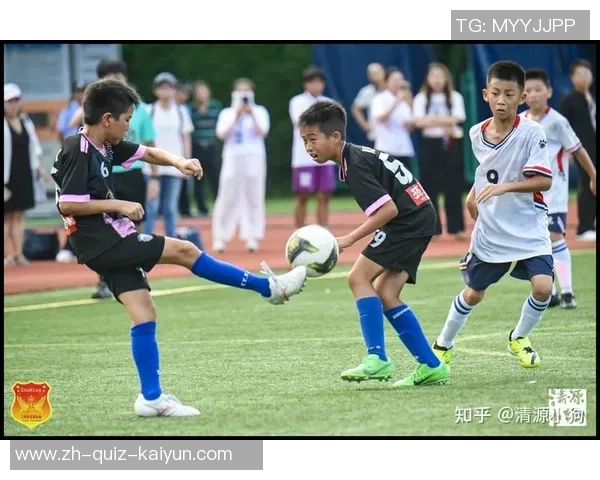足球损害对青少年身心健康的影响及应对策略探讨 足球损害对青少年身心健康的影响及应对策略探讨